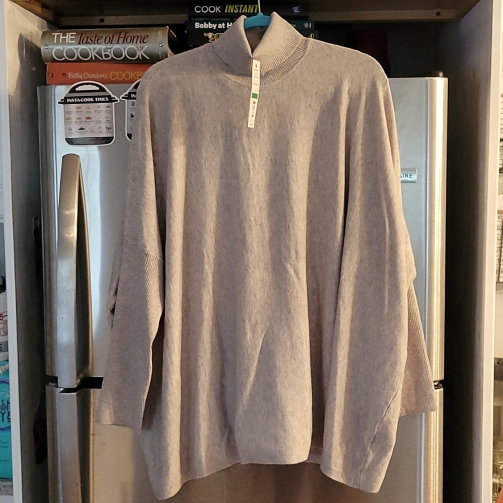 Joseph A turtleneck - dolman sleeve